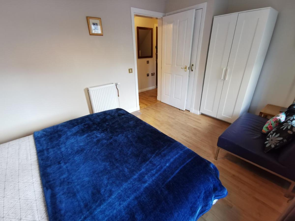 4-Bedroom Apartment Perfect For Families! Edimburgo Exterior foto