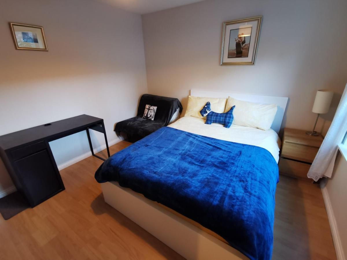 4-Bedroom Apartment Perfect For Families! Edimburgo Exterior foto