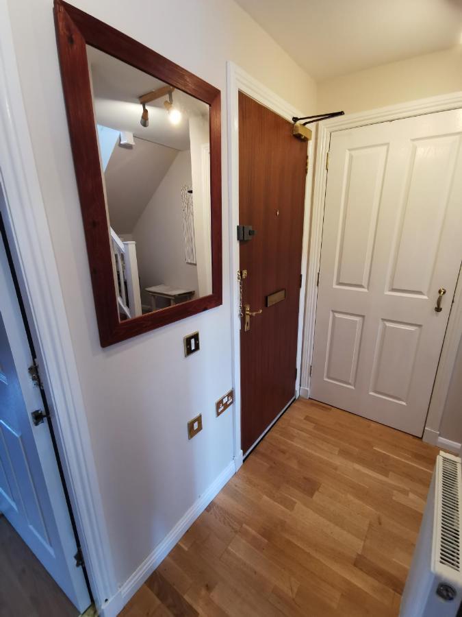 4-Bedroom Apartment Perfect For Families! Edimburgo Exterior foto