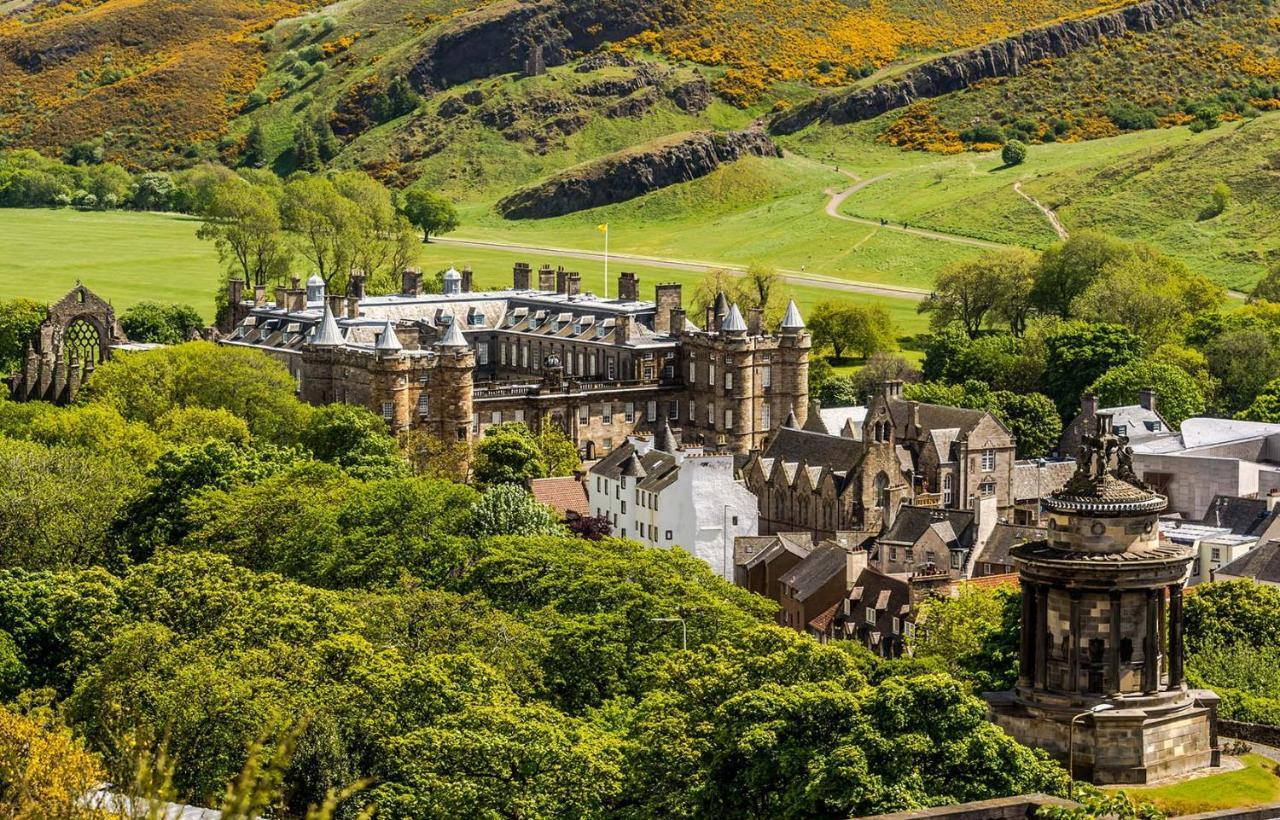 4-Bedroom Apartment Perfect For Families! Edimburgo Exterior foto